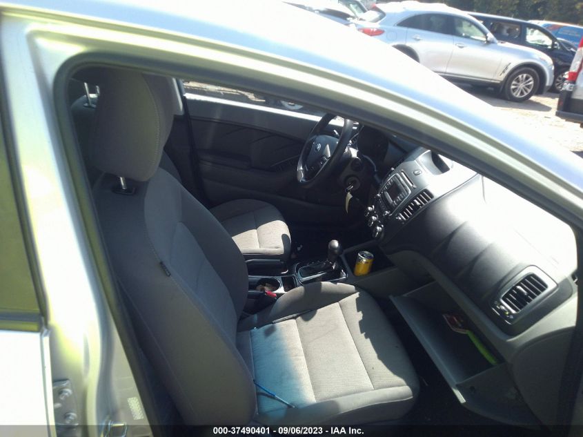 2017 KIA FORTE LX - 3KPFK4A78HE020622