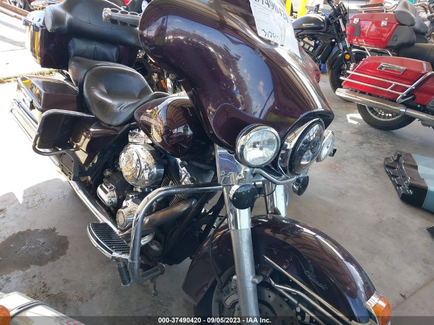 2007 HARLEY-DAVIDSON FLHT CLASSIC - 1HD1FF4157Y689682
