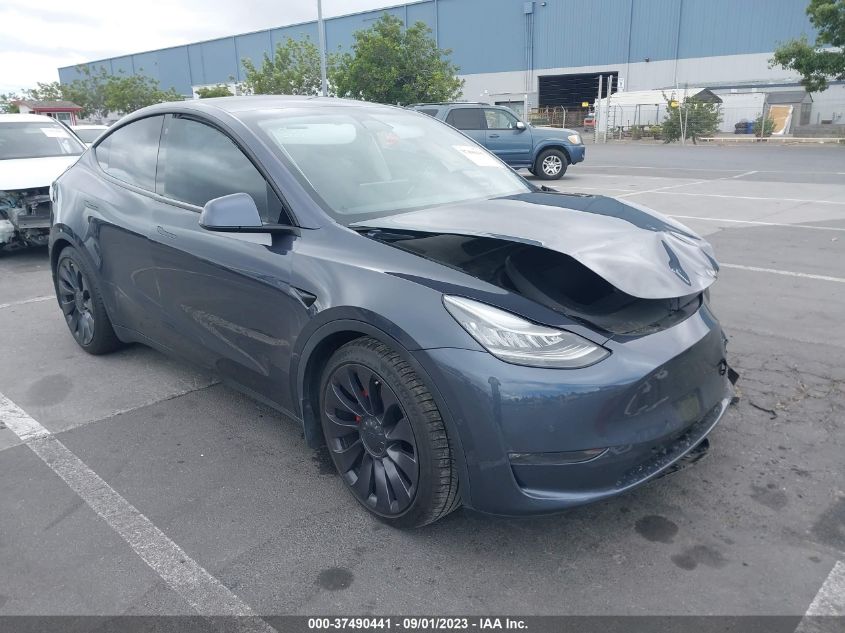 5YJYGDEF5MF098727 Tesla Model Y PERFORMANCE