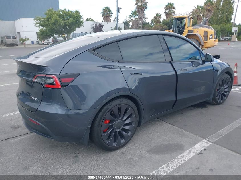 5YJYGDEF5MF098727 Tesla Model Y PERFORMANCE 4