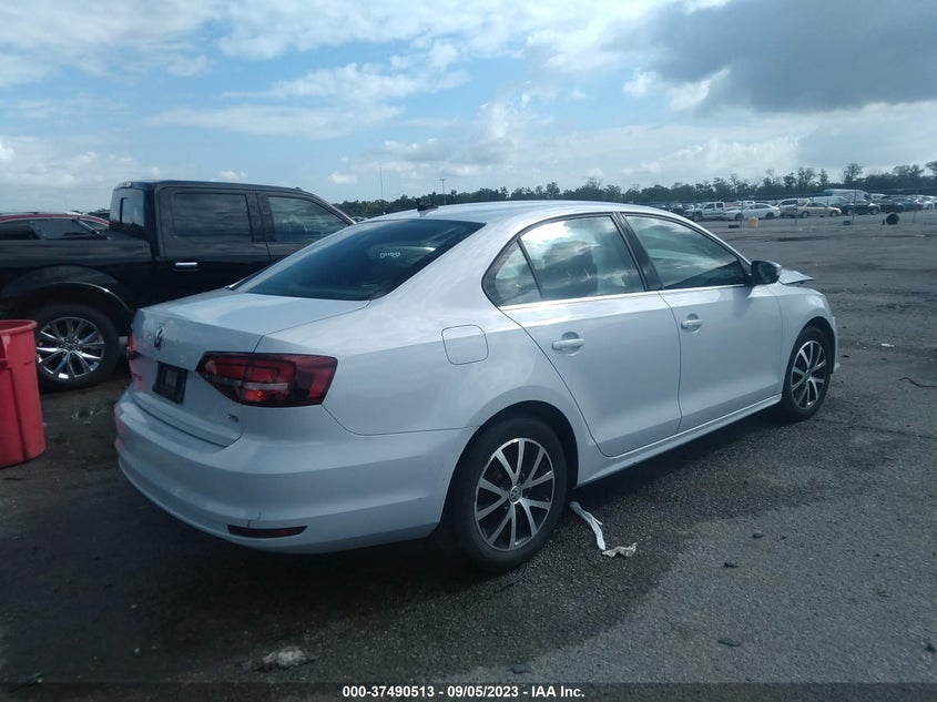 VIN 3VWDB7AJ8HM396292 2017 VOLKSWAGEN JETTA 1.4T SE