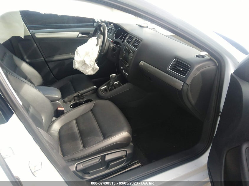 VIN 3VWDB7AJ8HM396292 2017 VOLKSWAGEN JETTA 1.4T SE
