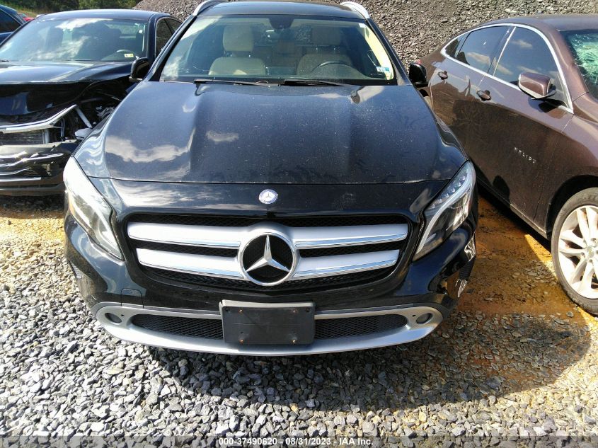 2015 MERCEDES-BENZ GLA-CLASS GLA 250 - WDCTG4GB3FJ104387