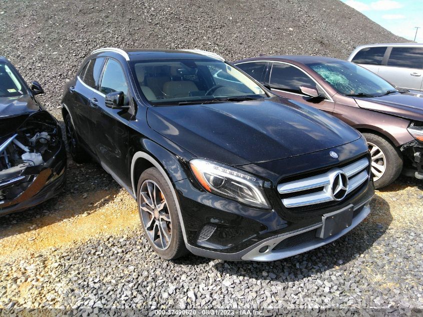 2015 MERCEDES-BENZ GLA-CLASS GLA 250 - WDCTG4GB3FJ104387