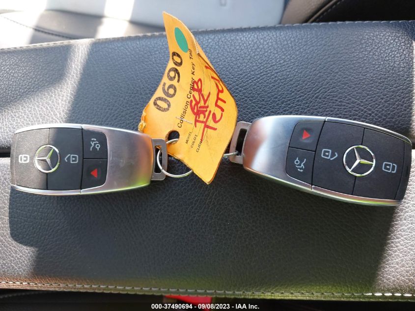 2021 MERCEDES-BENZ GLB GLB 250 W1N4M4GB7MW109409