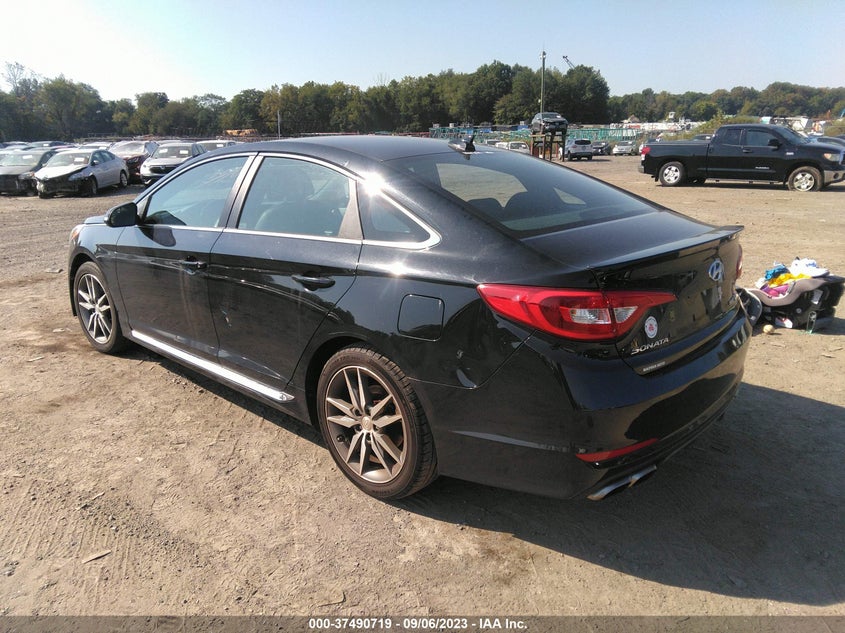 VIN 5NPE34AB9HH556312 2017 HYUNDAI SONATA SPORT