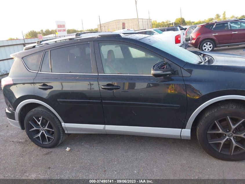 2016 TOYOTA RAV4 SE - JTMNFREV7GJ067518