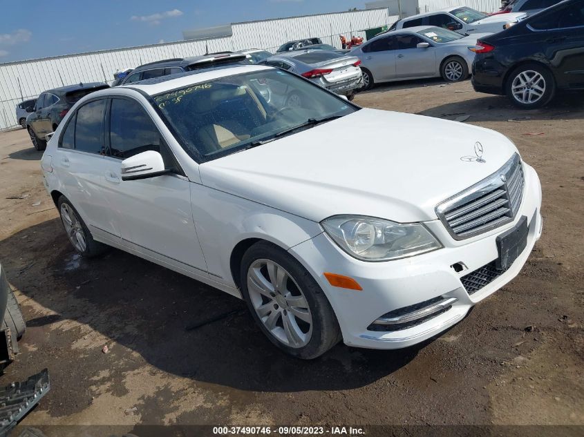 2013 MERCEDES-BENZ C-CLASS C 300 - WDDGF8AB1DR289487