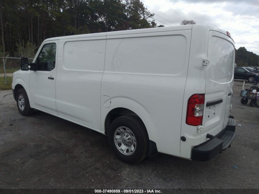 2015 NISSAN NV SV 1N6AF0KXXFN806238
