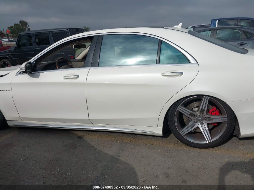 2015 MERCEDES-BENZ S-CLASS S 63 AMG - WDDUG7JB9FA101469