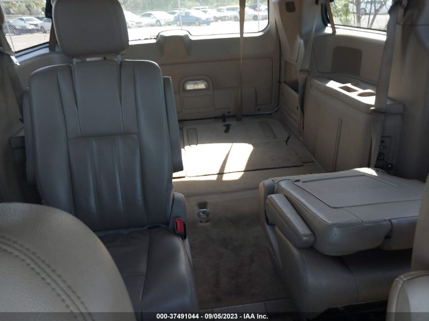 2016 CHRYSLER TOWN & COUNTRY TOURING - 2C4RC1BG4GR260092