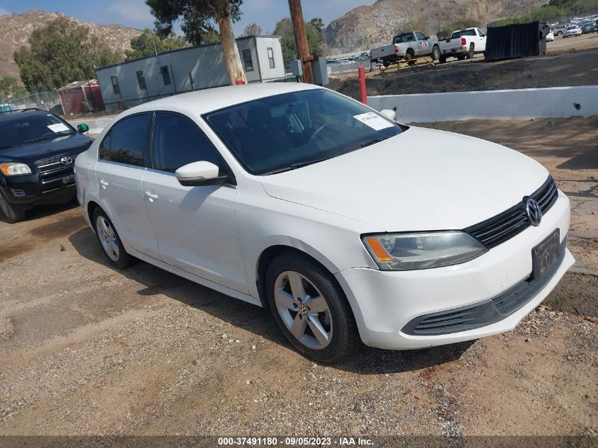 2013 VOLKSWAGEN JETTA SEDAN TDI - 3VWLL7AJ3DM428973