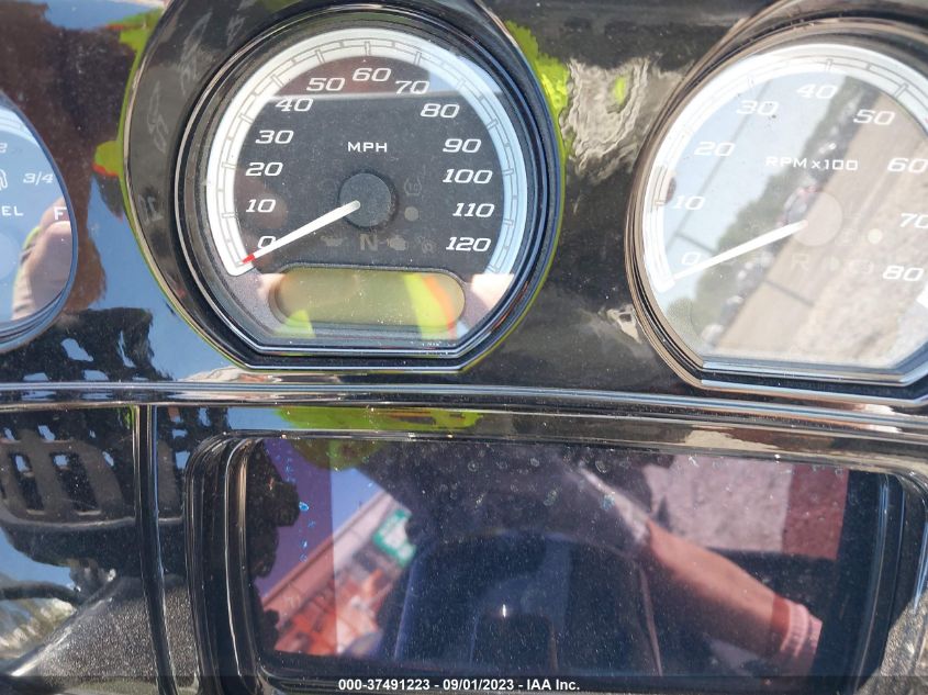 2022 HARLEY-DAVIDSON FLHTK 1HD1KEF15NB648424