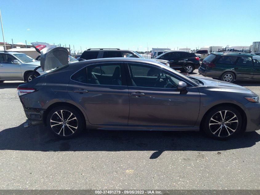 2020 TOYOTA CAMRY SE - 4T1G11AK2LU942688