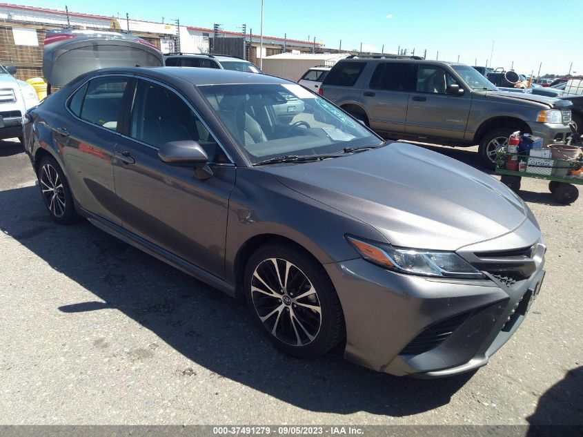 2020 TOYOTA CAMRY SE - 4T1G11AK2LU942688