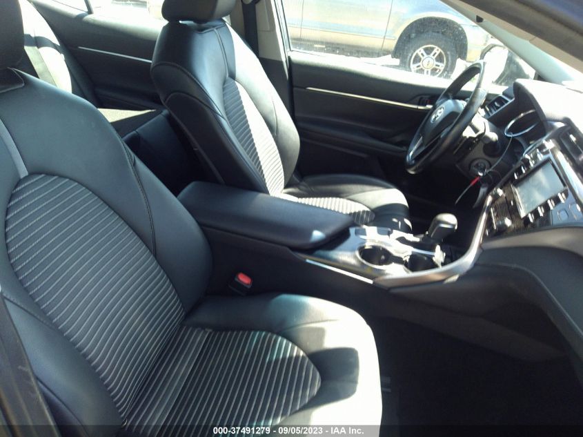 2020 TOYOTA CAMRY SE - 4T1G11AK2LU942688