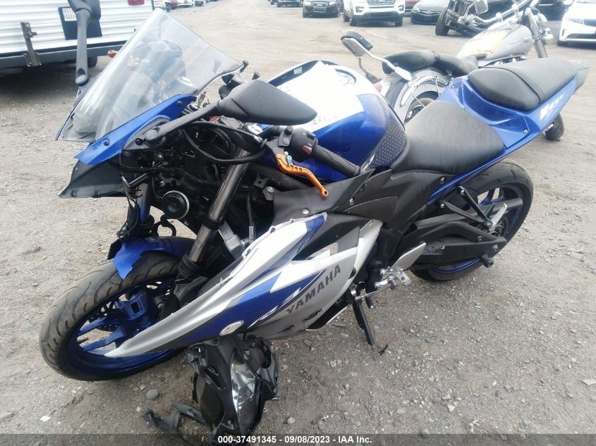 2015 YAMAHA YZFR3 MH3RH06Y1FK009706