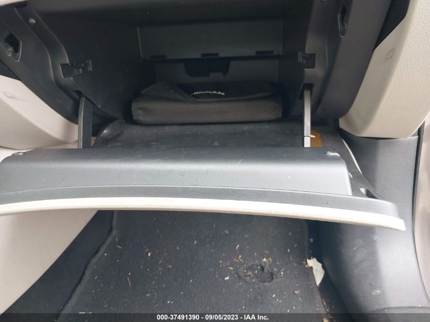 2015 NISSAN SENTRA SV - 3N1AB7AP7FY289320