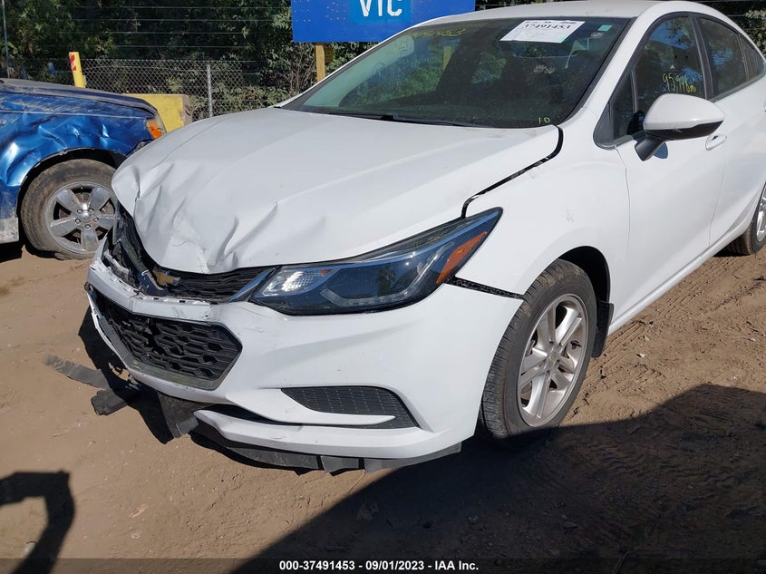 2017 CHEVROLET CRUZE VIN: 1G1BE5SM5H7143867