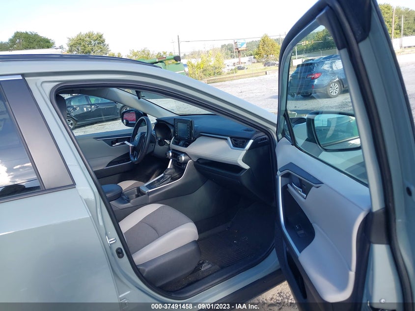 VIN 2T3W1RFV9LC065008 2020 TOYOTA RAV4 XLE/XLE PREMIUM