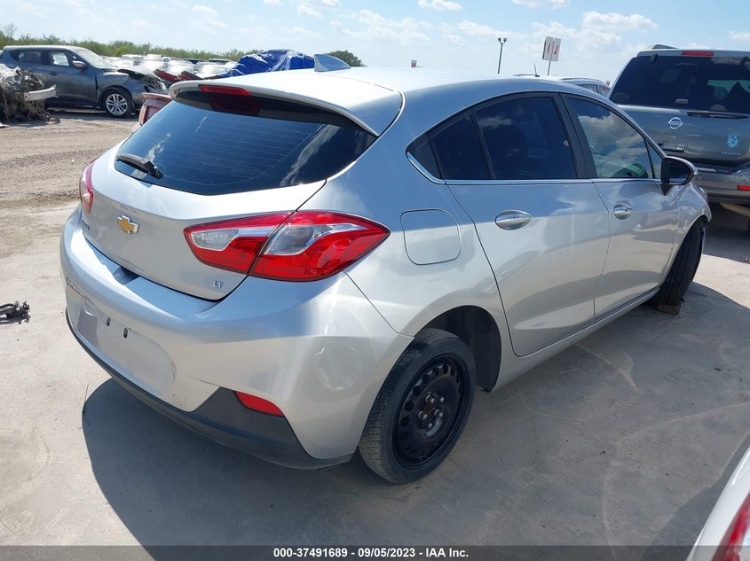 VIN 3G1BE6SM7JS618836 2018 CHEVROLET CRUZE LT