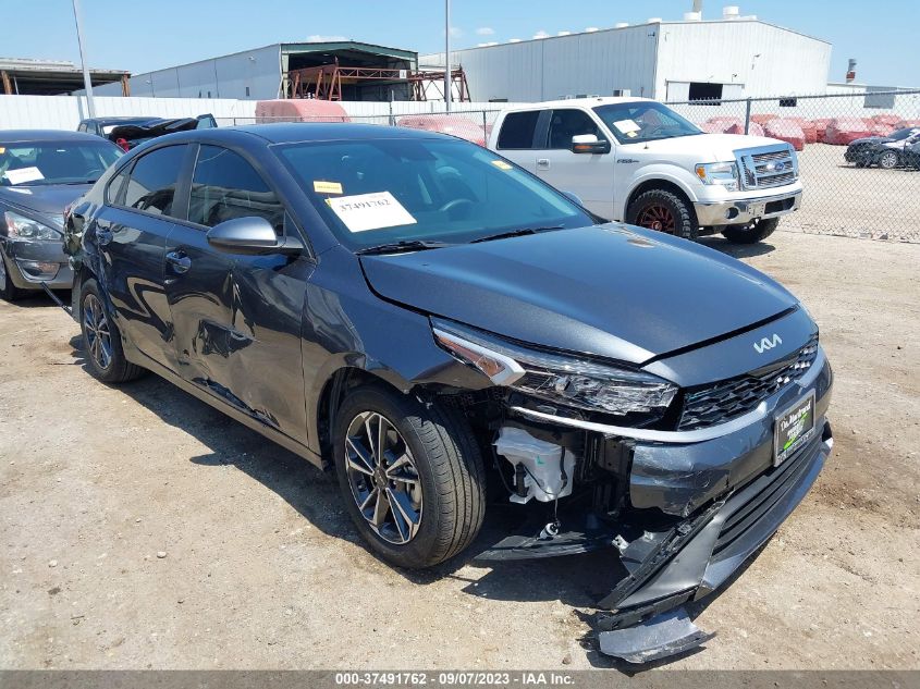 2023 KIA FORTE LXS - 3KPF24AD5PE649579