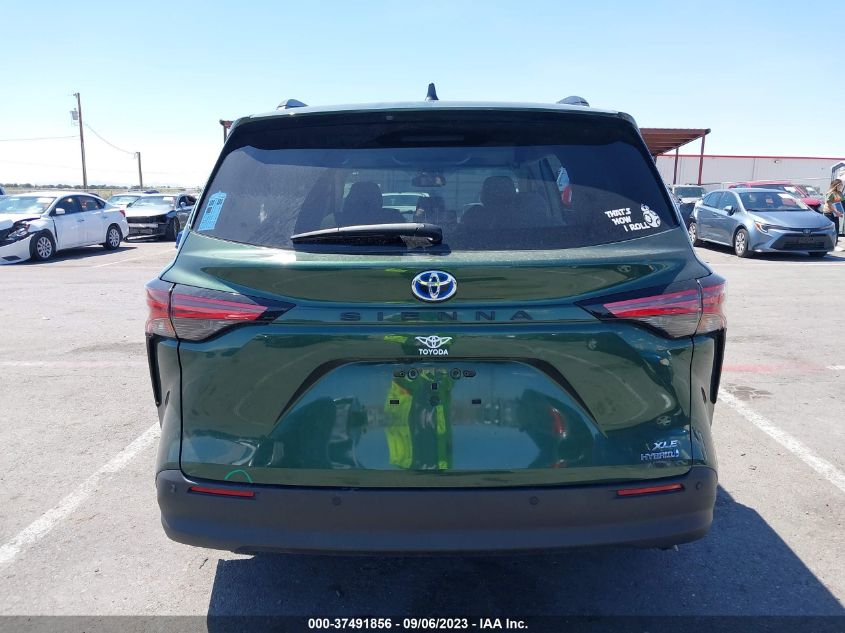 5TDJRKEC2MS060857 Toyota Sienna XLE 17