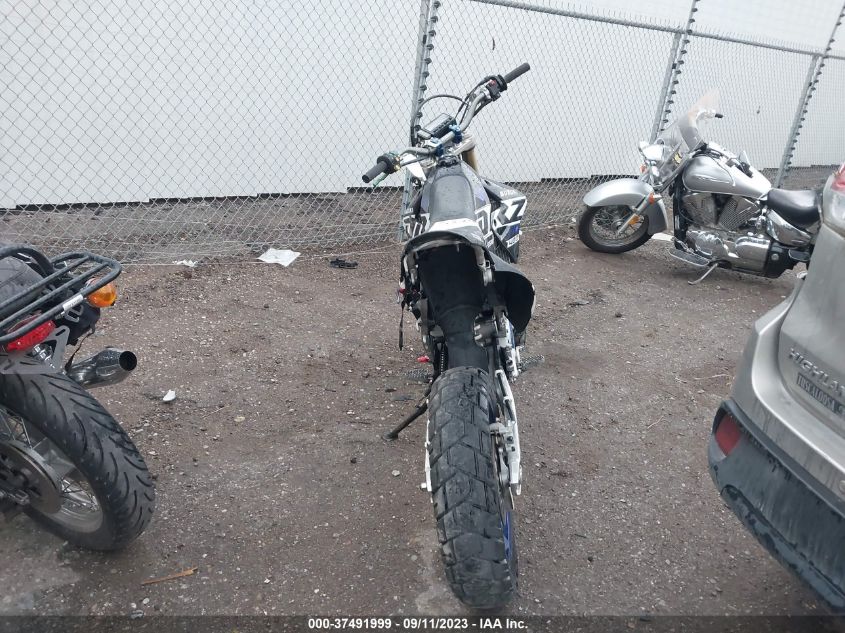 2014 SUZUKI DR-Z400 SM JS1SK44A8E2101435