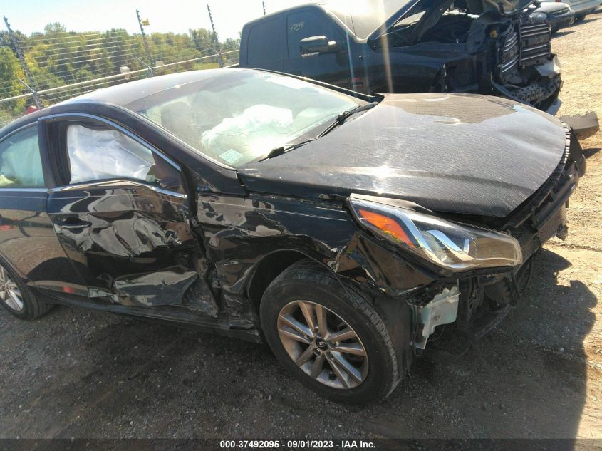 2016 HYUNDAI SONATA 2.4L SE - 5NPE24AF8GH406860