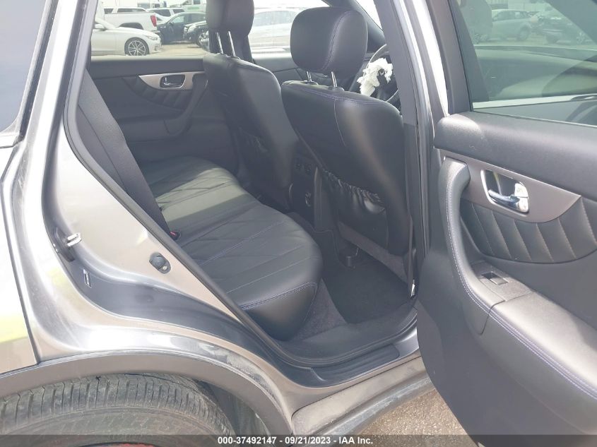 2015 INFINITI QX70 - JN8CS1MW8FM481911