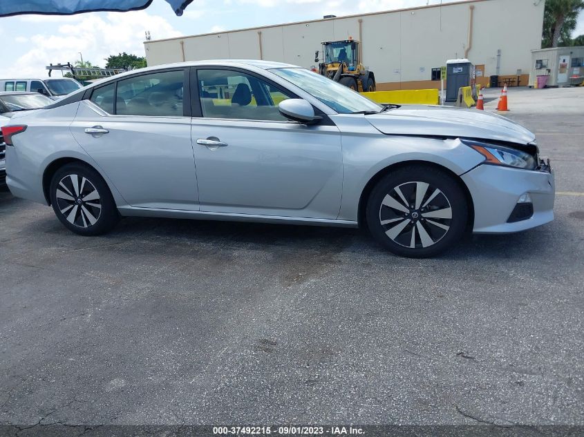 2022 NISSAN ALTIMA 2.5 SV - 1N4BL4DV8NN305873