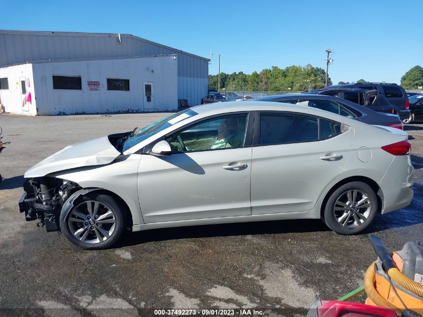 2017 HYUNDAI ELANTRA SE - KMHD84LF4HU402279