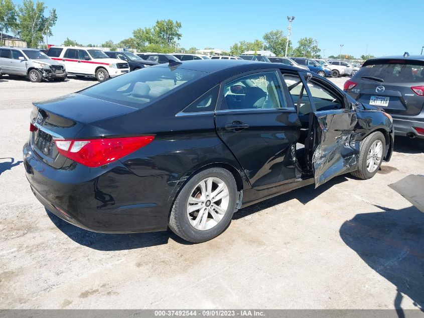 2013 HYUNDAI SONATA GLS - 5NPEB4AC4DH775636