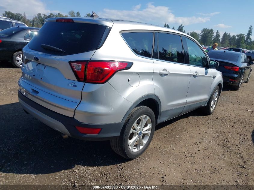 2019 FORD ESCAPE SE - 1FMCU9GD9KUC06262