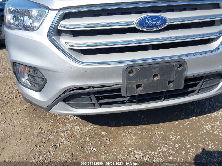 2019 FORD ESCAPE SE - 1FMCU9GD9KUC06262