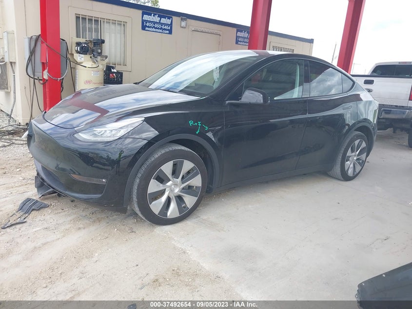VIN 7SAYGDEE8NF363474 2022 TESLA MODEL Y LONG RANGE