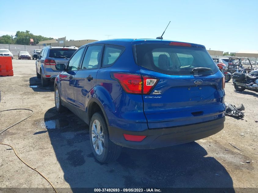 2019 FORD ESCAPE S - 1FMCU0F7XKUB59427