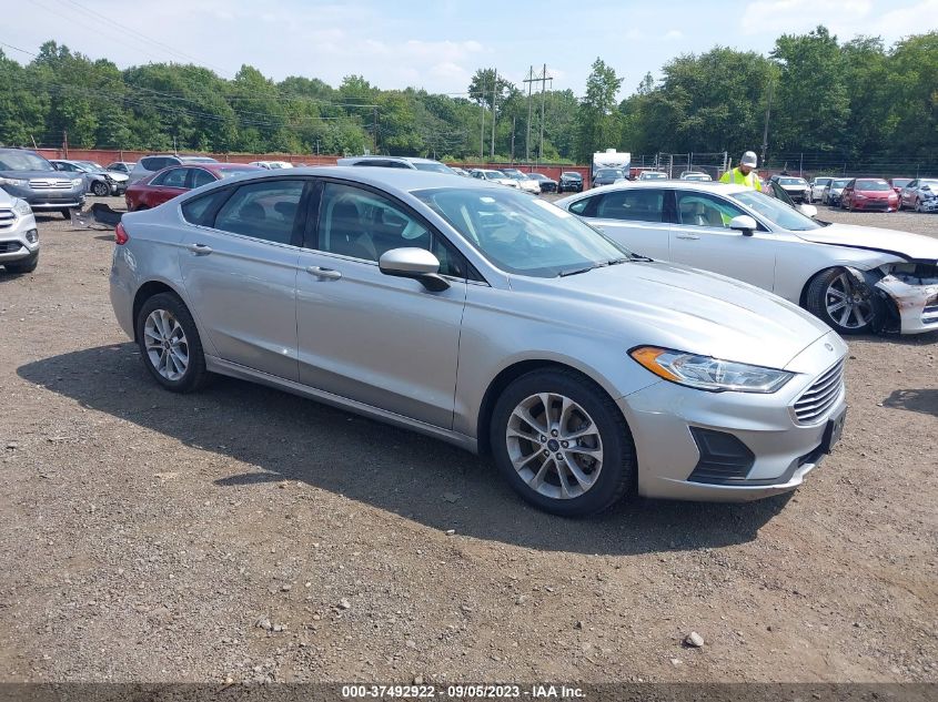 3FA6P0HD9LR104901 Ford Fusion SE