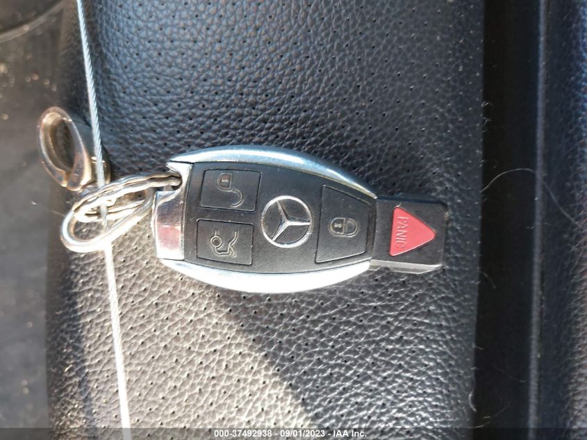 2015 MERCEDES-BENZ C-CLASS C 300 - 55SWF4KBXFU027889