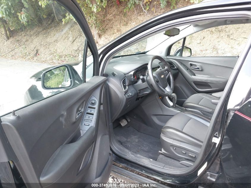 2017 CHEVROLET TRAX LT - 3GNCJPSB8HL176768