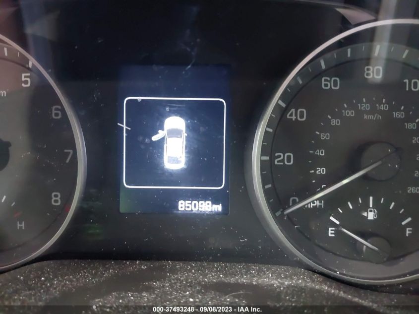 2018 HYUNDAI ELANTRA SEL - 5NPD84LF2JH258767