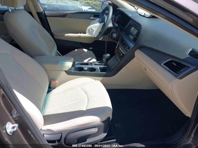 2016 HYUNDAI SONATA 2.4L SE - 5NPE24AF5GH431635