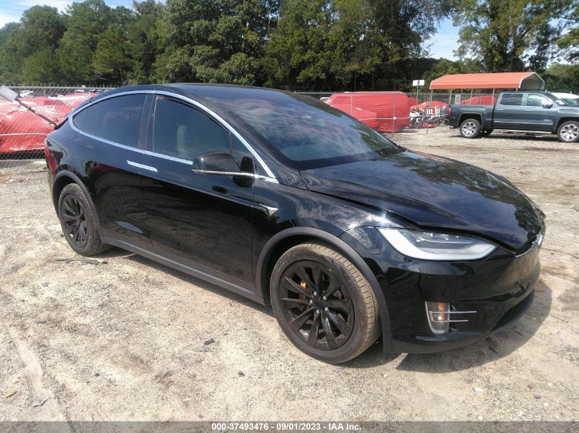 5YJXCAE2XLF301399 TESLA MODEL X LONG RANGE 2020