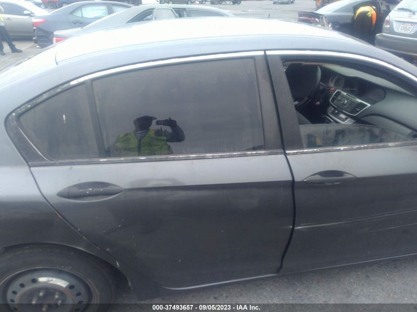 2015 HONDA ACCORD SEDAN LX - 1HGCR2F39FA136079