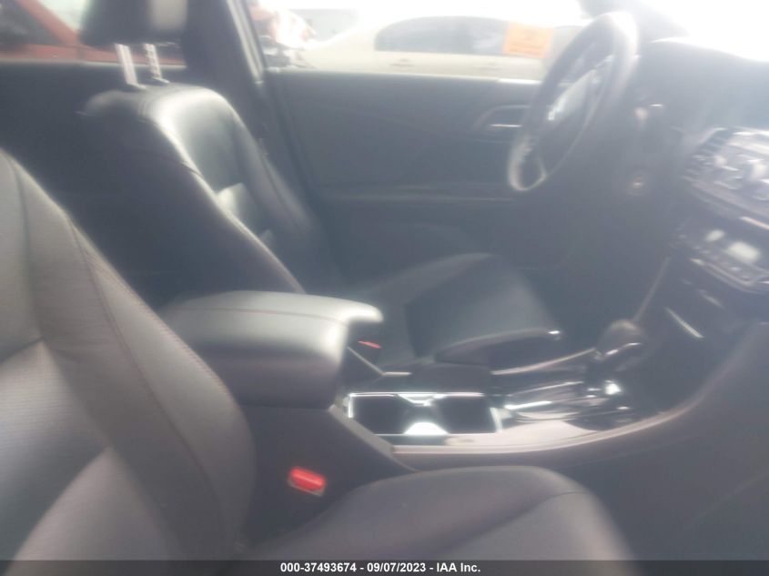 2017 HONDA ACCORD SEDAN SPORT SE - 1HGCR2F18HA057858