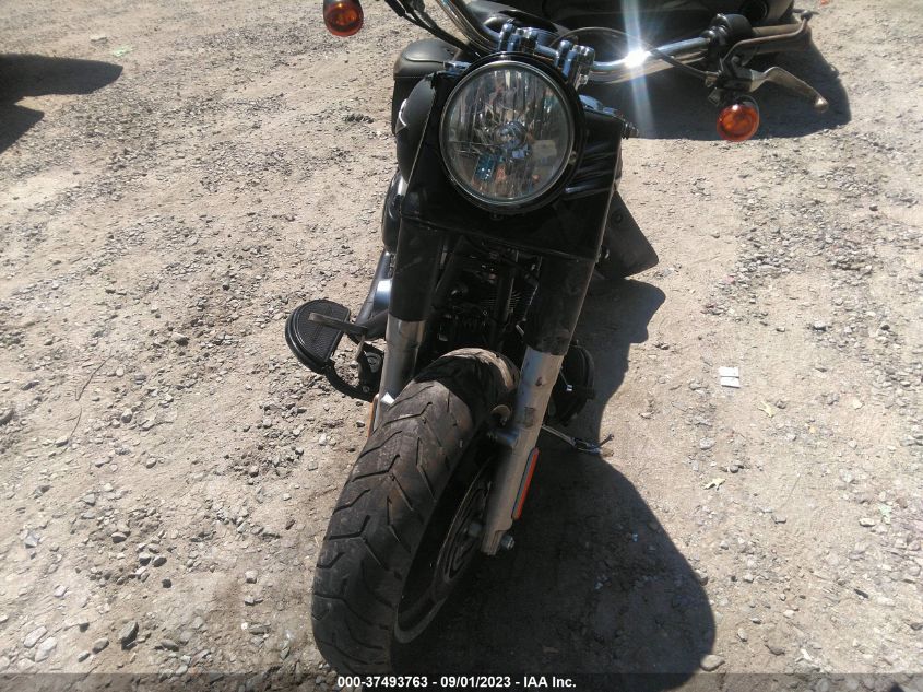 2010 HARLEY-DAVIDSON FLSTFB 1HD1JN511AB040799