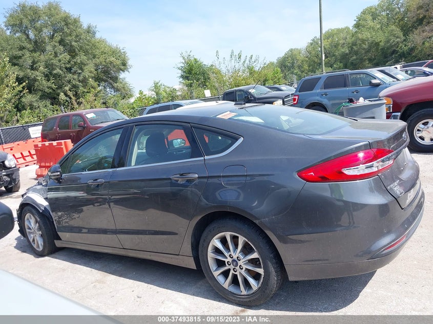 VIN 3FA6P0HD3HR311209 2017 FORD FUSION SE