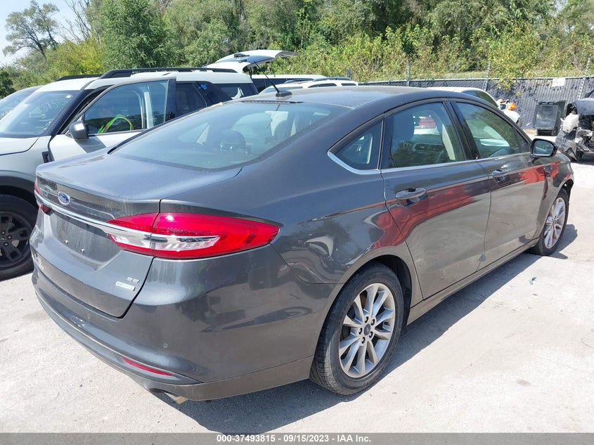 VIN 3FA6P0HD3HR311209 2017 FORD FUSION SE