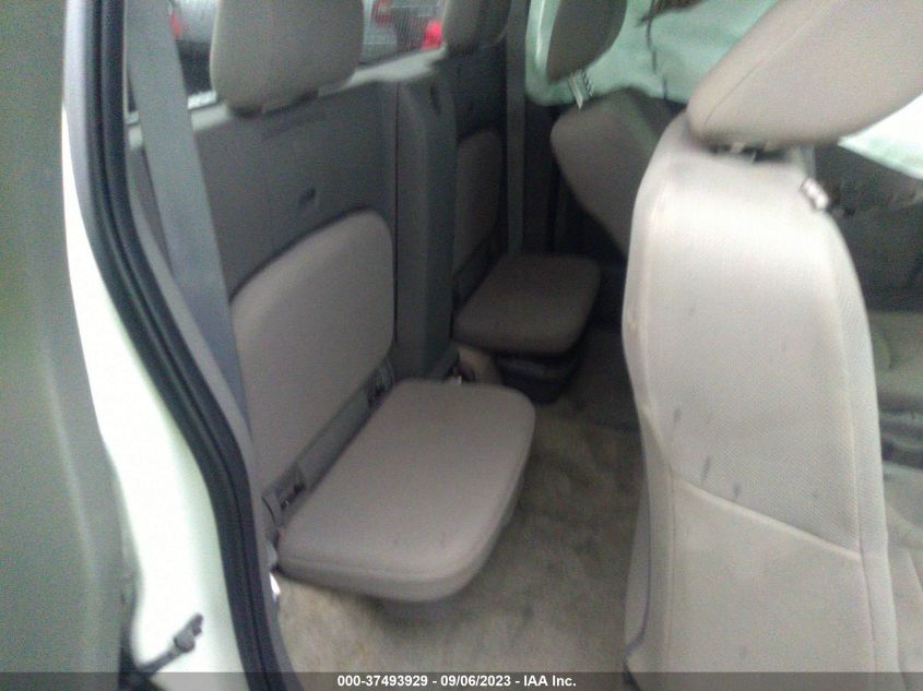 2015 NISSAN FRONTIER S - 1N6BD0CT9FN759936