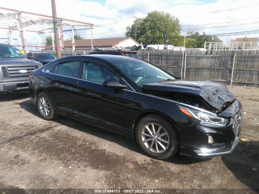 2019 HYUNDAI SONATA SE - 5NPE24AF8KH819631